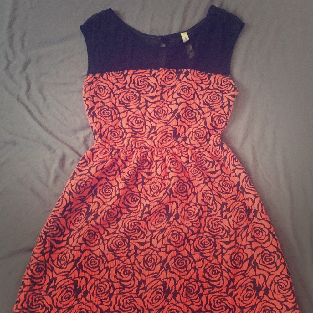 Funky , red rose patterned, cinch waist dress